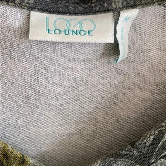 LOGO Lori Goldstein Lounge Lace Print Tunic Top - Picture 7 of 8